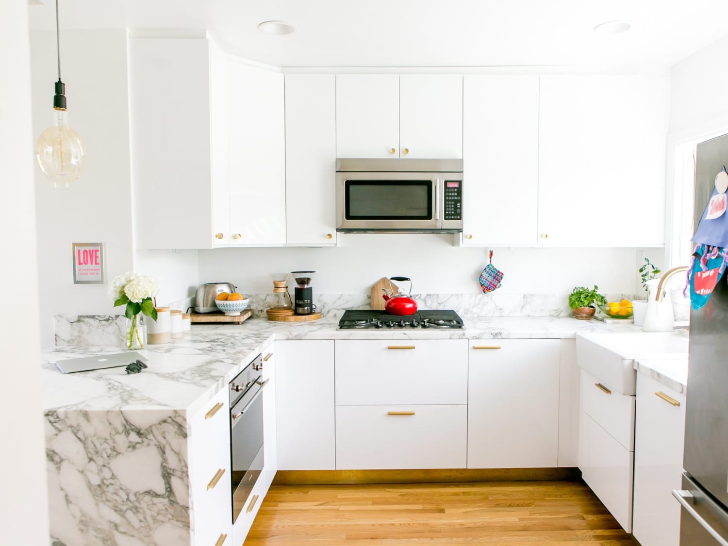 What is the average cost of Ikea kitchen?